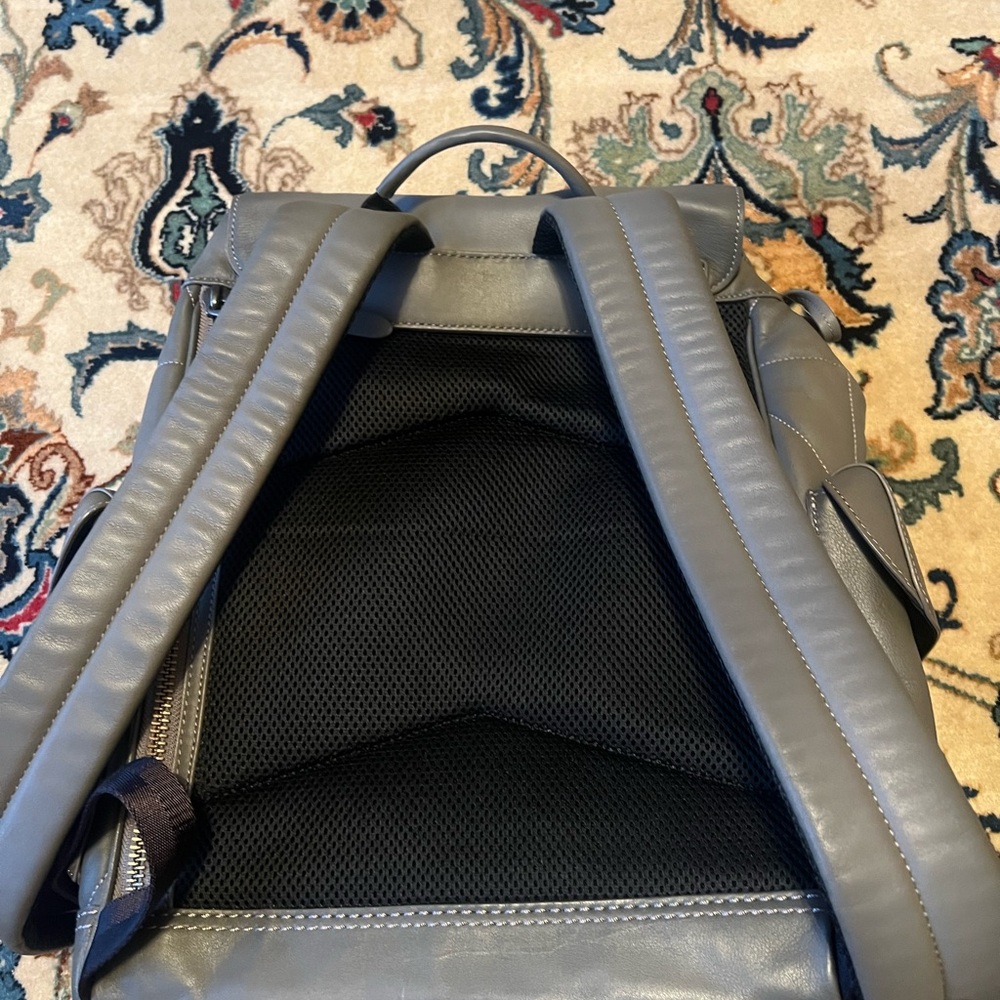 RARE rivington coach leather backpack - Picture 7 of 15